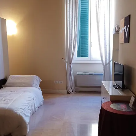 All'opera Prima فندق مبيت وإفطار 3*