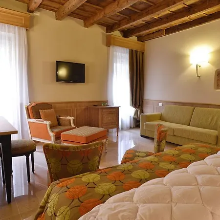 All'opera Prima 4* ורונה