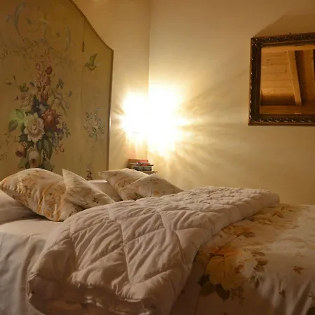 לינה וארוחת בוקר All'opera Prima