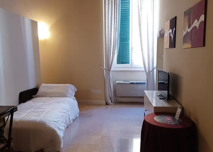 All'opera Prima Nocleg ze śniadaniem 4*