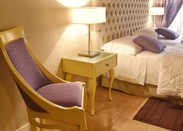 All'opera Prima Bed & Breakfast 4*